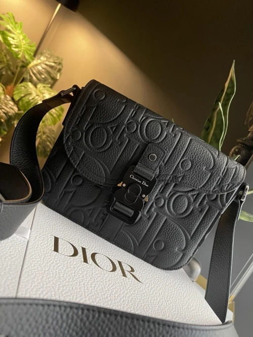 Sac DIOR Messenger à rabat Saddle Small