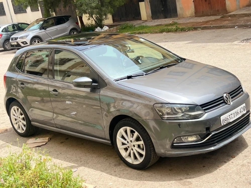 Volkswagen Polo 2016 carrat