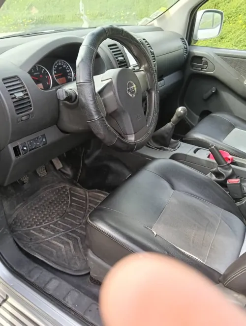 Nissan Navara 2015 Elegance 4x2