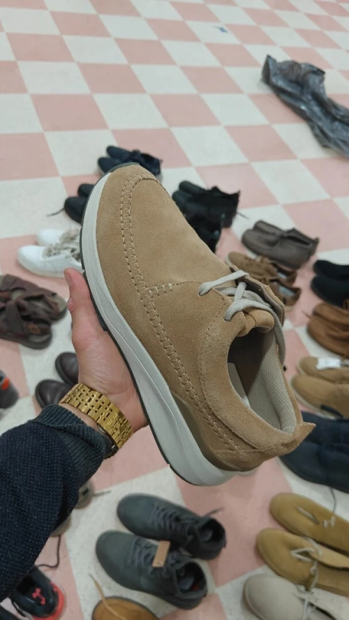 Chaussures originale clarks,palladium,rebook,uspolo,