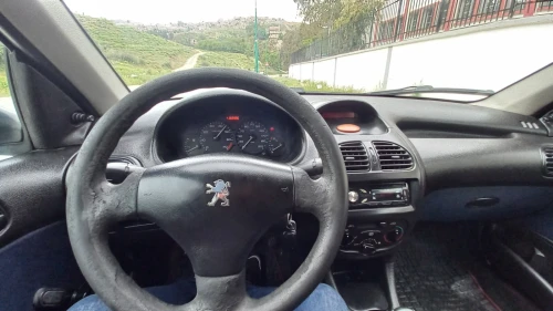 Peugeot 206 2003 206