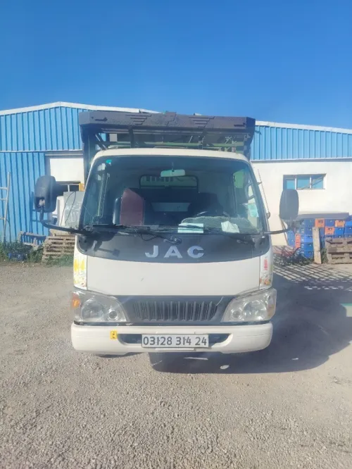 JAC 1040 2014