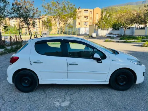 Peugeot 207 plus 2013 207 plus
