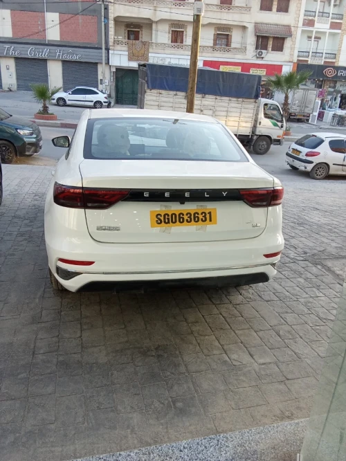 Geely Emgrand 2025 
