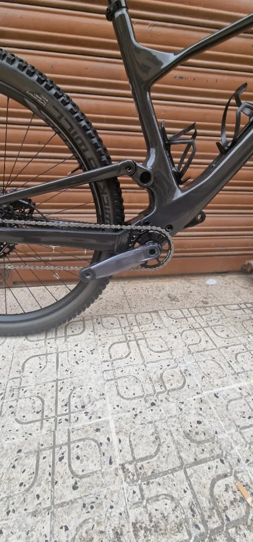 Vélo scott spark rc carbon 2025