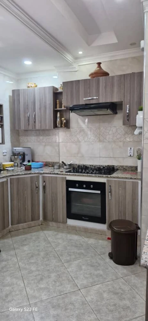 Vente Appartement F4 Mostaganem Mezghrane
