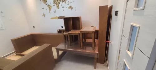 Salon algérien ( L ) en bois hêtre 3 canapé + table de basse + les tables de coins