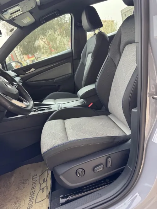 Volkswagen Golf 8.5 2025 R line