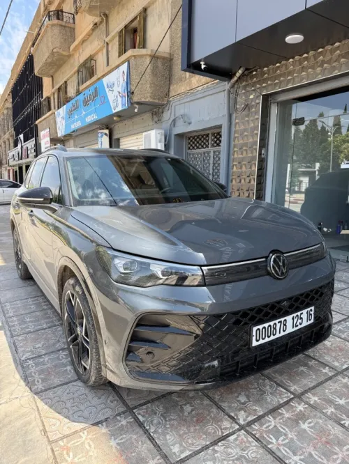 Volkswagen New Tiguan 2025 R-Line