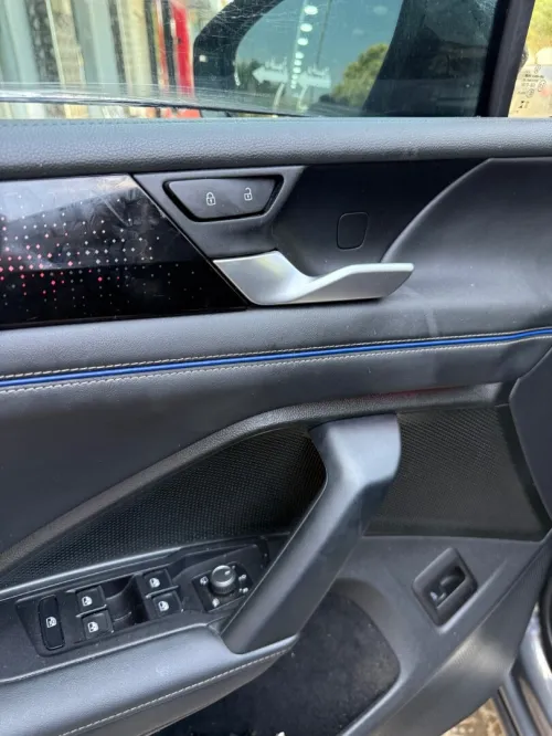 Volkswagen New Tiguan 2025 R-Line