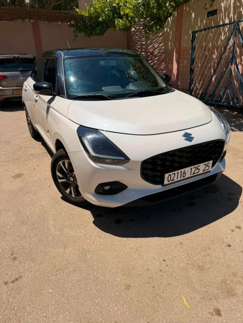 Suzuki Swift 2025 Black and White