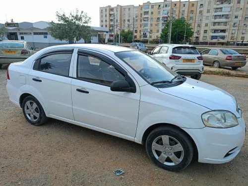 Chevrolet Aveo 4 portes 2014 