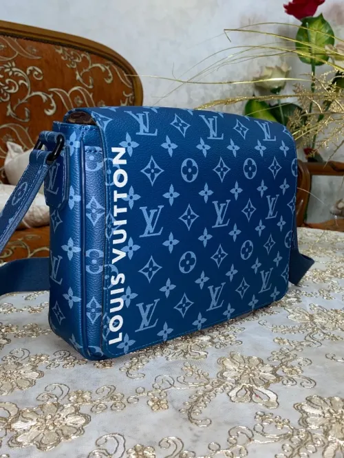 Sacoche Louis Vuitton original 
