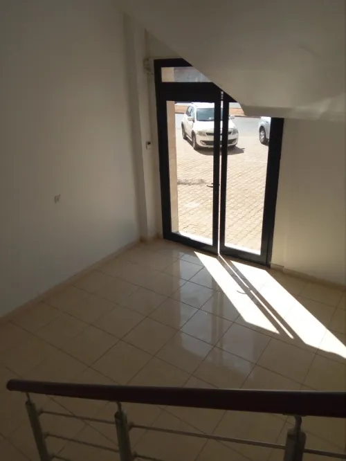 Location Local Oran Oran
