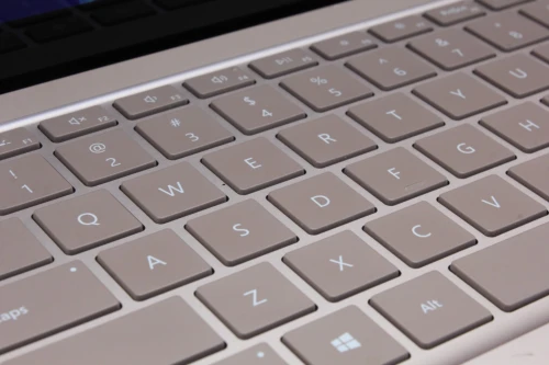 SURFACE LAPTOP 4 I7-1185G7 16GB 512GB SSD 14 2K TACTILE