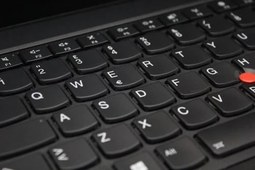 LENOVO THINKPAD T470 I5-6300U 8GB 256 SSD 14HD