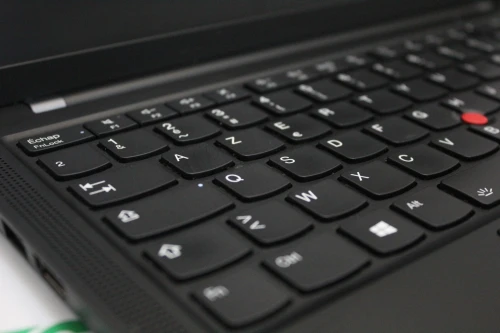 LAPTOP Lenovo X1 CARBON I5 11th 8GB 512GB SSD FHD