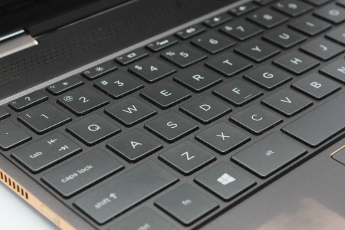 HP SPECTRE X360 I7 7th 8GB 256GB SSD FHD 13" TACTILE 360