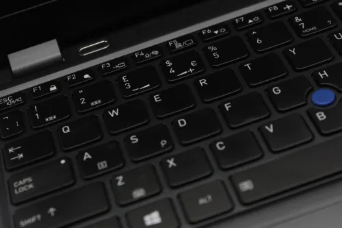 TOSHIBA DYNABOOK PORTEGE X30L-J I5 11th 16GB 512GB SSD FHD TACTILE