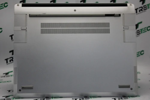 FRAMEWORK LAPTOP 13 RYZEN 7 7840U 16GB 256GB SSD 13 2K