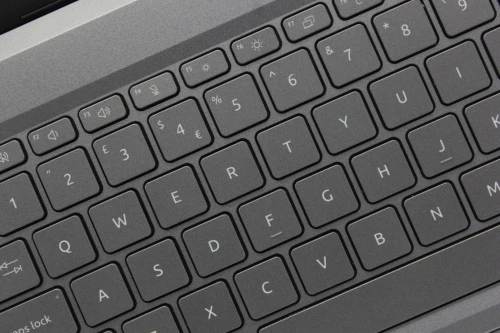 ACER ASPIRE 5 A514-55 I5 12th 8GB 512GB SSD FHD 14" 