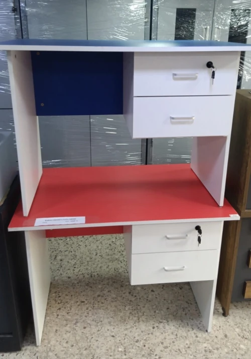 BUREAU ÉTUDIANTS / ENFANT