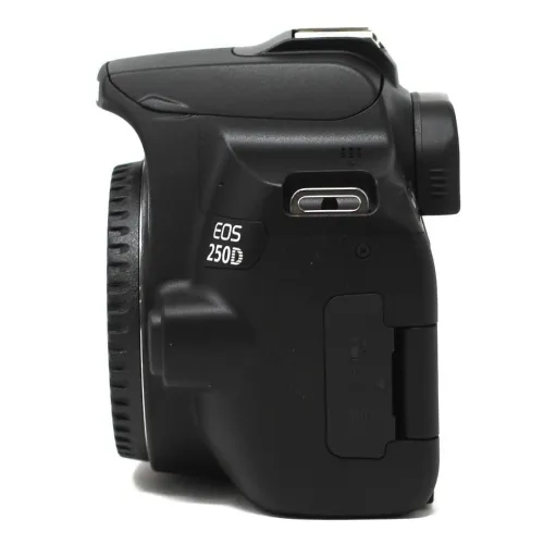  Canon EOS 250D DC EF-S 18-55mm III