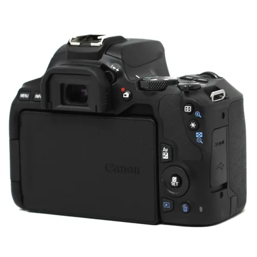  Canon EOS 250D DC EF-S 18-55mm III