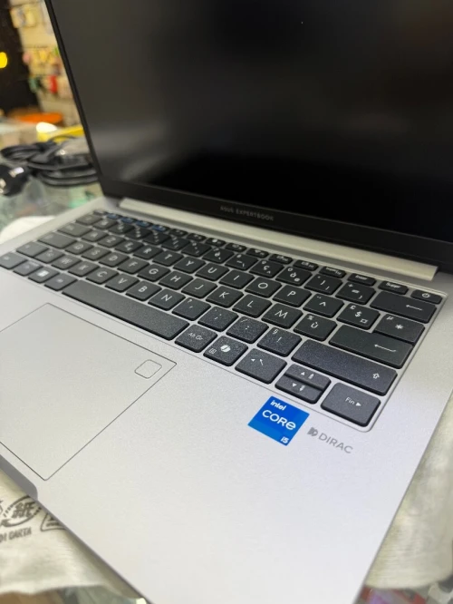 Asus experbook 14