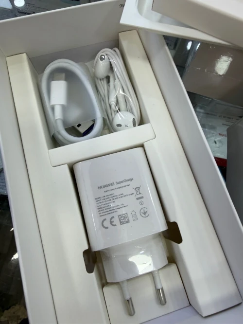 Huawei Nova 5T Coffret
