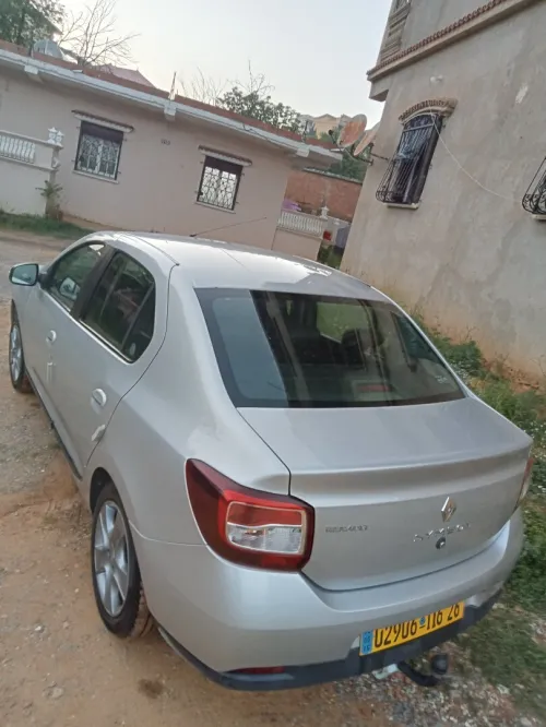 Renault Symbol 2016 Collection