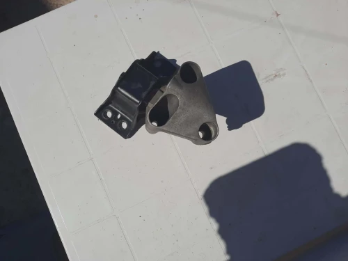 Support moteur 1.5 dci