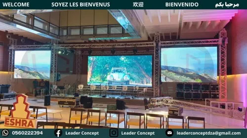 ÉCRANS GÉANTS LED AVEC STRUCTURE ALUMINIUM DÉMONTABLE