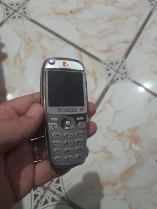 Alcatel Alcatel