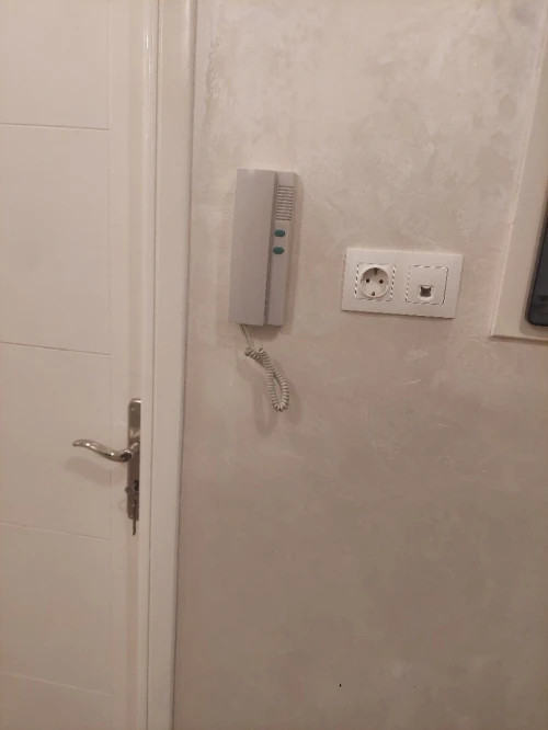 Installation visiophone et interphone 