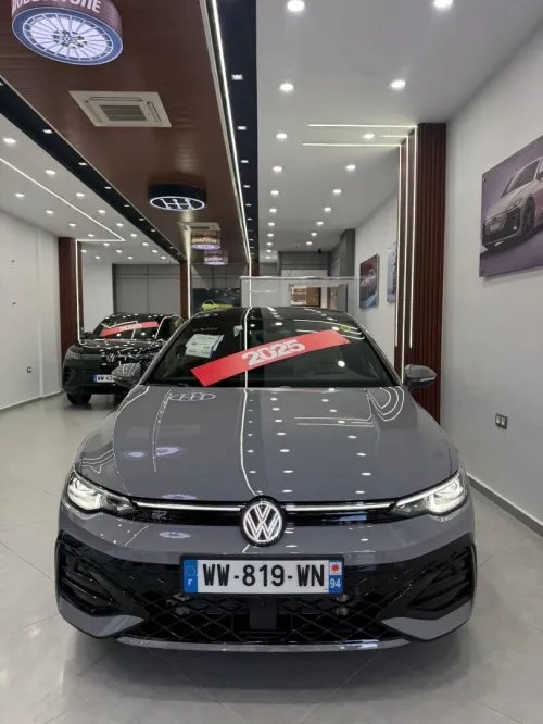 Volkswagen Golf 8.5 2025 R-line