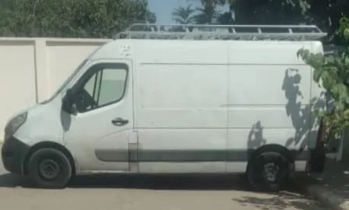 نقل البضائع والترحيل الكامل باحترافية وأمان Transport de marchandises et déménagement complet avec professionnalisme et sécurité