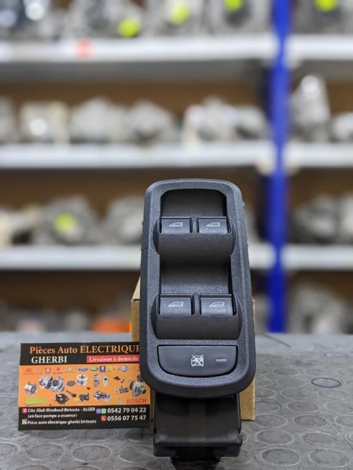 Bouton Lève-Vitre Côte Chaufferie Ford Fiesta focus 