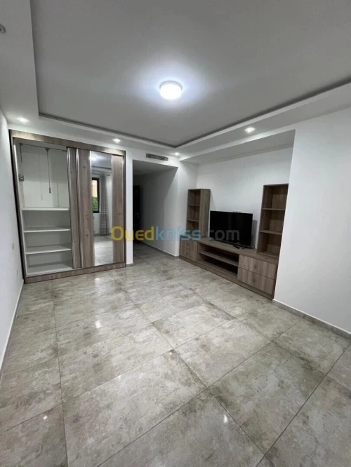 Location Appartement F3 Alger Hydra