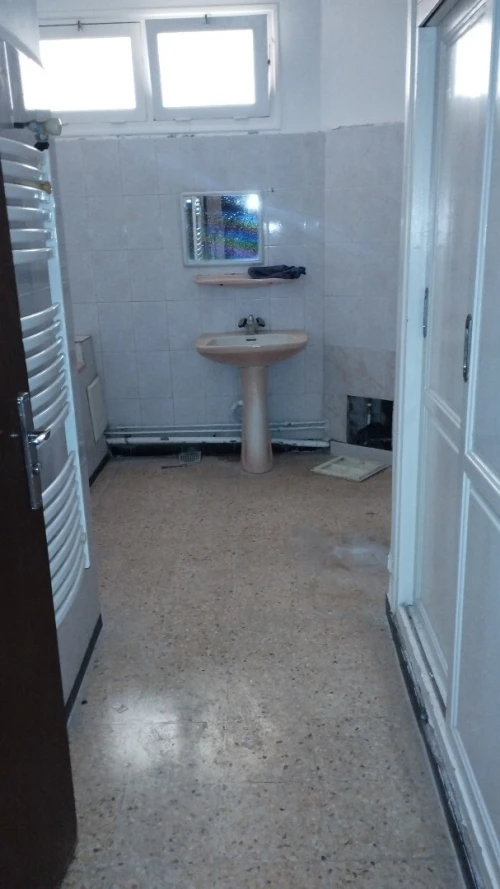 Location Appartement Niveau de villa F4 Alger Draria