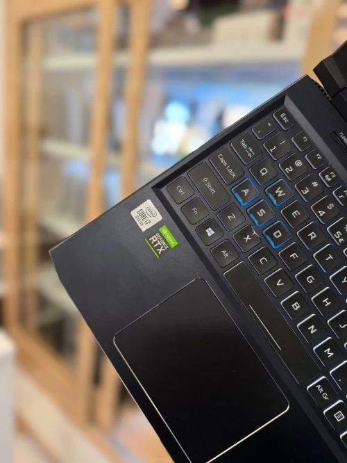 Acer Predator Helios 300