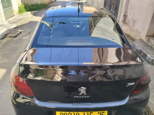 Peugeot 301 2015 Allure