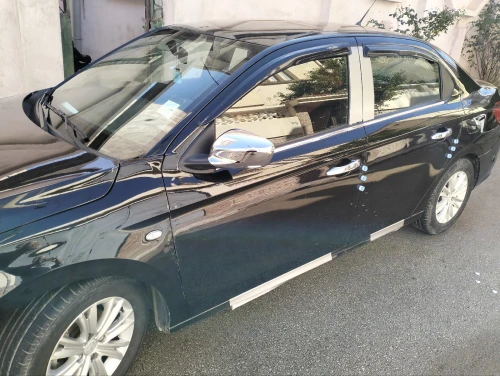 Peugeot 301 2015 Allure