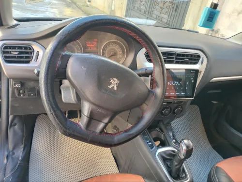 Peugeot 301 2015 Allure
