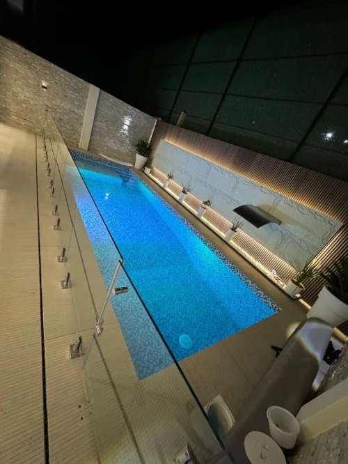 Garde corps barrière piscine