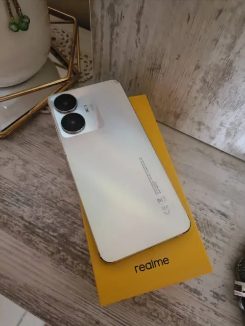Realme C55