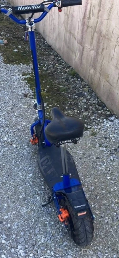 Trottinette, scooter électrique 