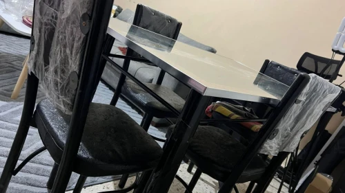 Table à manger 