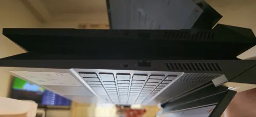 Dell G15.  CPU intel I9 13900HX 2.20 GHZ. RAM 32GB  DISK 2TO.  GPU NVIDIA GeForce RTX 4060 16Gb