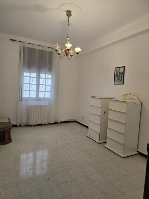 Location Appartement F4 Alger Hydra
